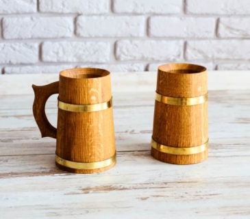 Oak wooden mug 0,7 L with brass hoops