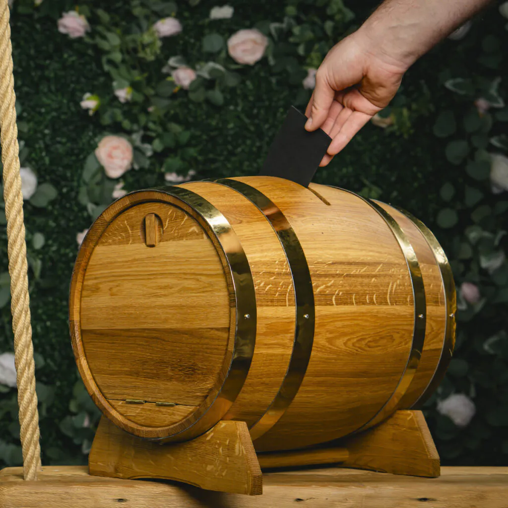 Oak Wedding Post Box Barrel (5L–20L)