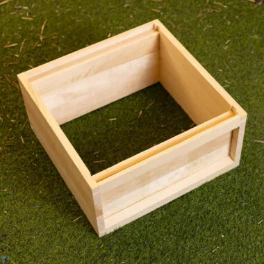 B.S. National Brood Box