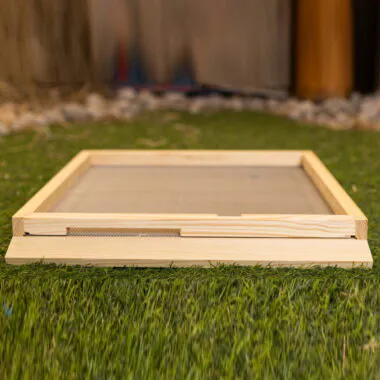 Varroa Mesh Floor with Inspection Tray