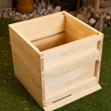 B.S. National Beehive Flat Pack