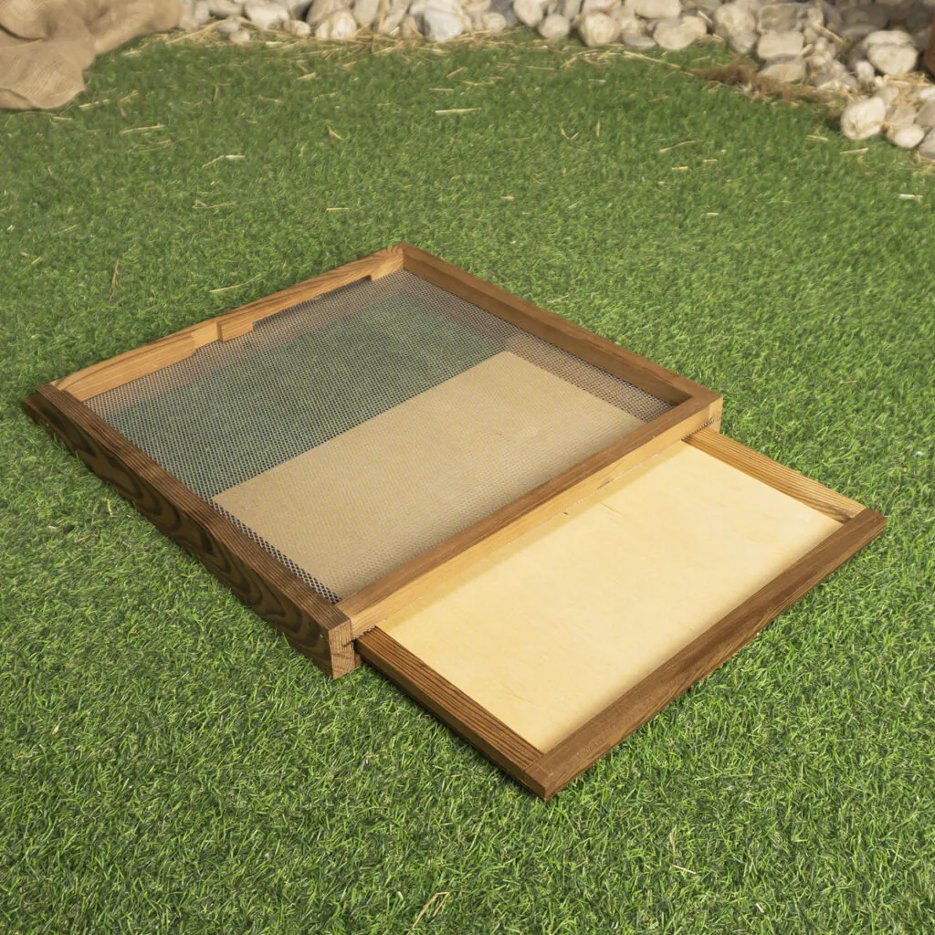 Varroa Mesh Floor with Inspection Tray (Thermo-Modified Wood)