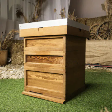 B.S. National Beehive Flat Pack (Thermo-Modified Wood)